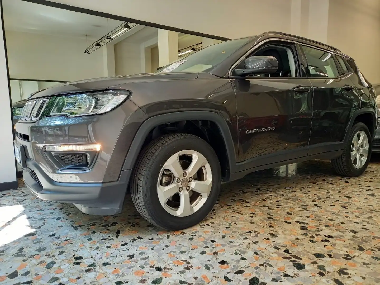 Jeep Compass 2.0 M-jet 16v 140hp "BUSINESS", 4WD autom. AT9!!! Grigio - 1