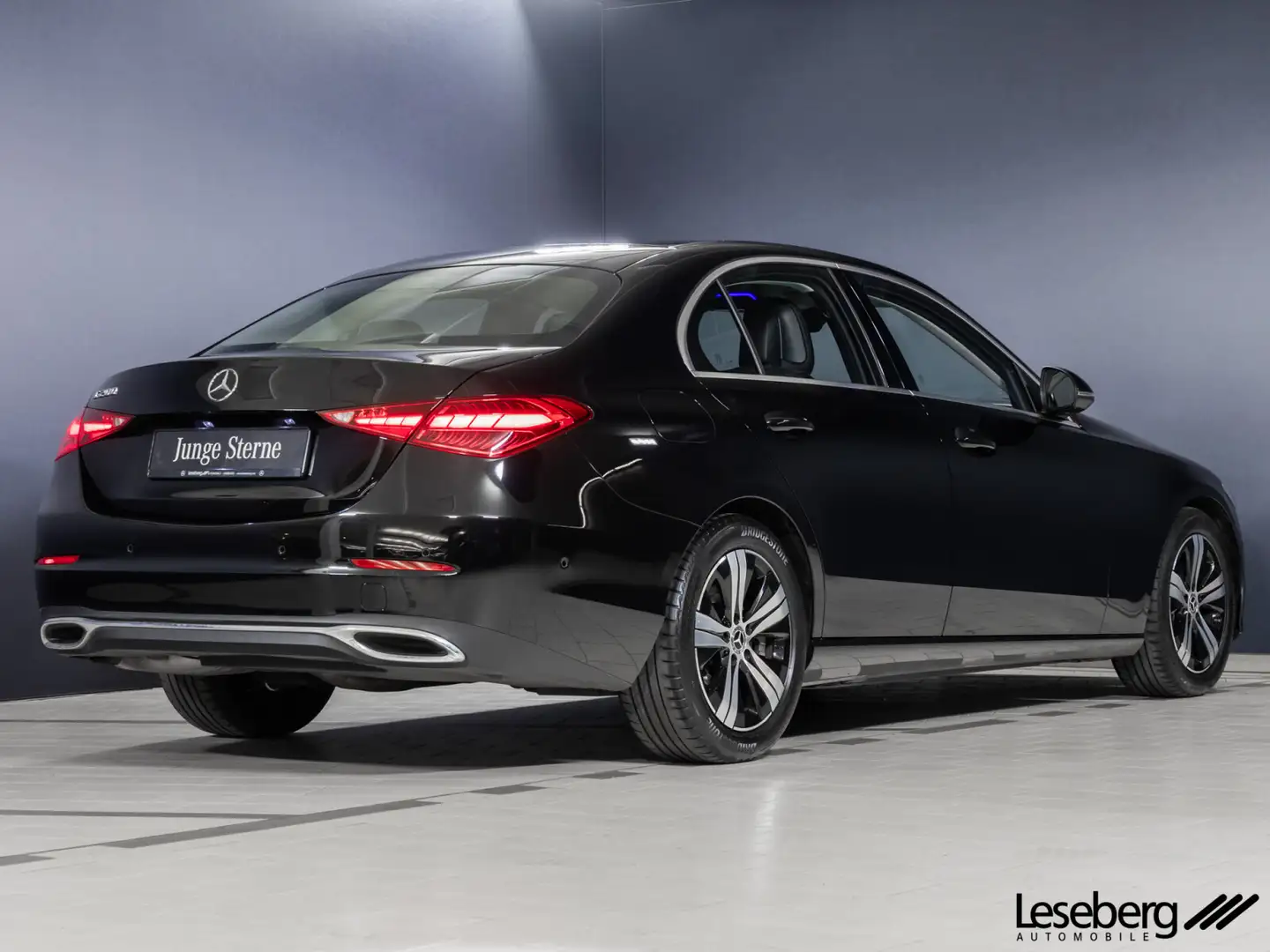 Mercedes-Benz C 200 C 200 Avantgarde LED/Kamera/Ambiente/Navi/DAB+ Zwart - 2