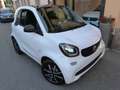 smart forTwo 1.0 71cv twinamic my18 Navi/Pelle/tetto panorama Weiß - thumbnail 4
