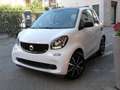 smart forTwo 1.0 71cv twinamic my18 Navi/Pelle/tetto panorama Weiß - thumbnail 7