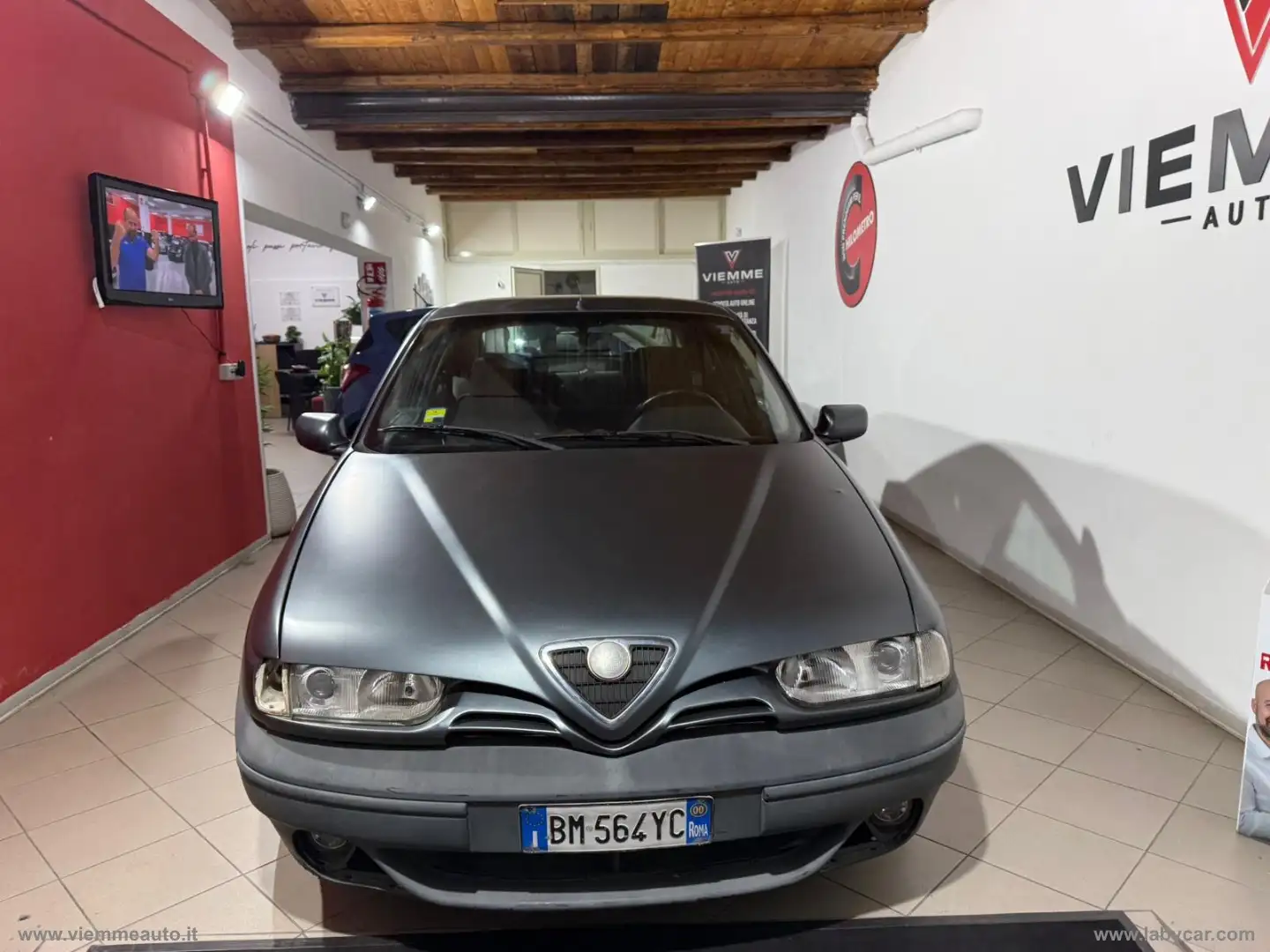 Alfa Romeo 146 1.4i 16V T.S. L Gris - 2