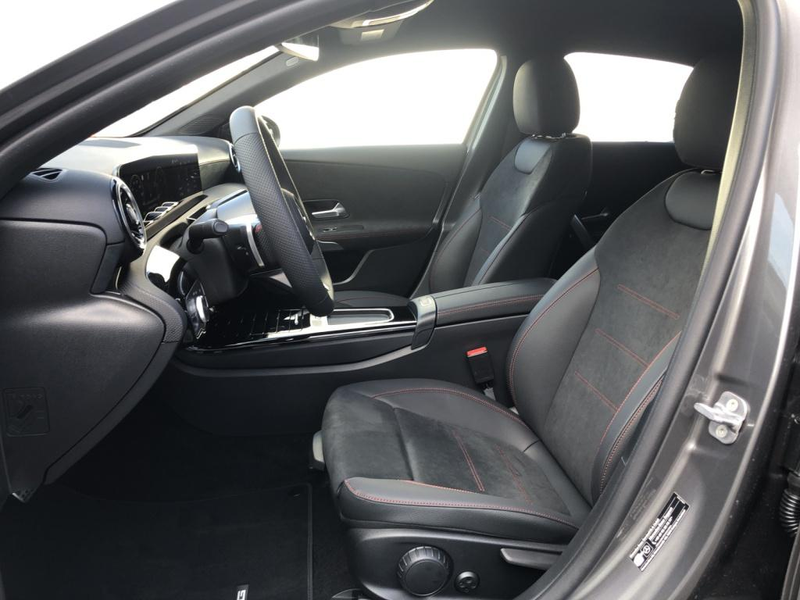 Mercedes-Benz A 180 Limousine AMG+MBUX+Night+Wide+Cam+LED+Navi — photo 7
