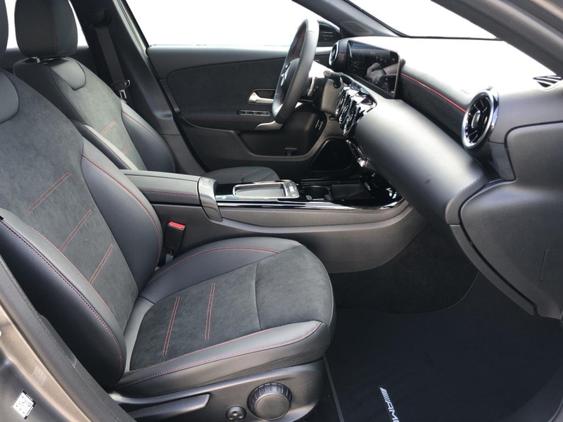 Mercedes-Benz A 180 Limousine AMG+MBUX+Night+Wide+Cam+LED+Navi — photo 5