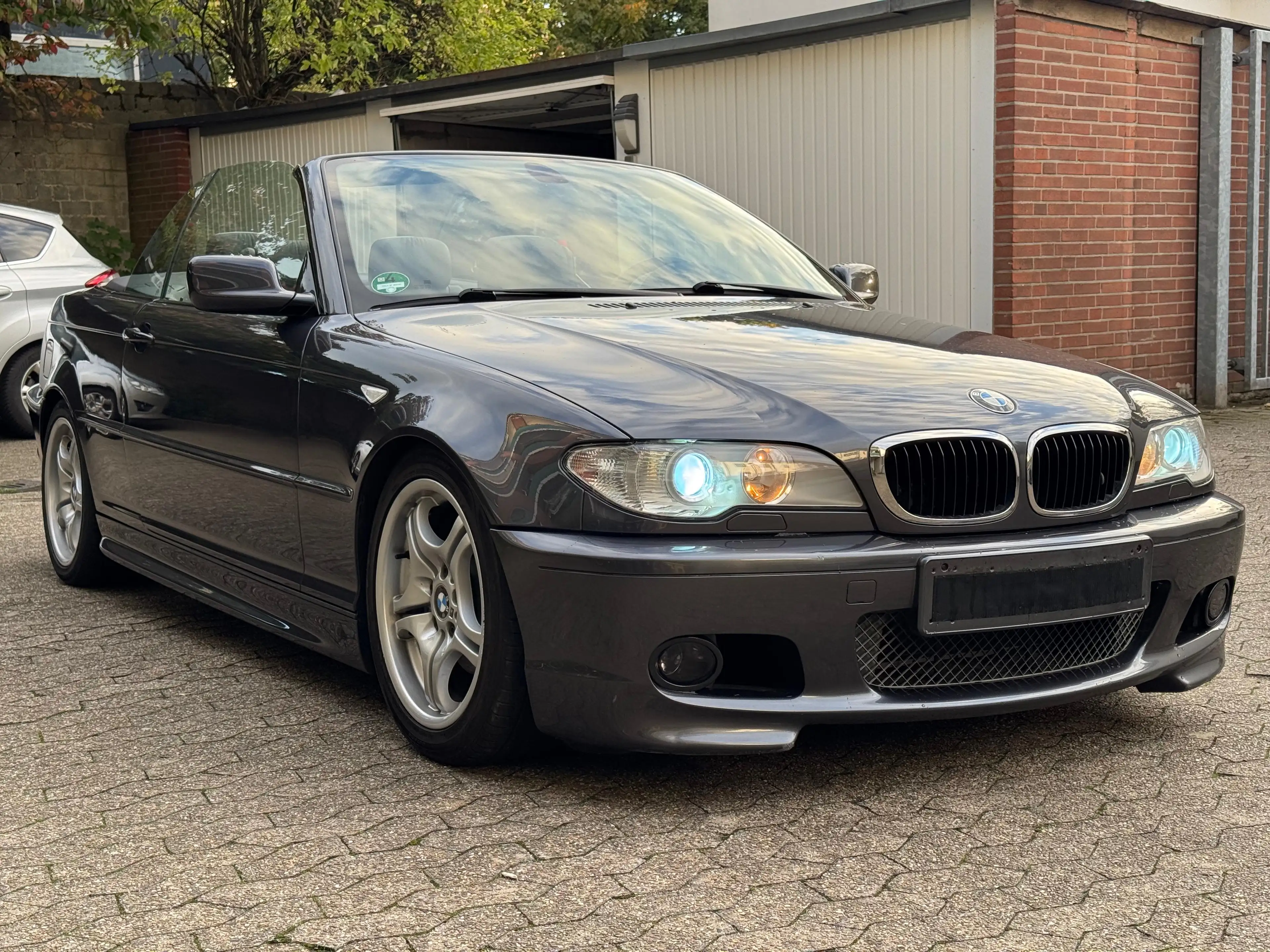 BMW 318 318 Ci Edition Sport * Cabrio * M-Paket * TÜV 08/27 * Xenon * Multilenkrad * Android-Radio — photo 3