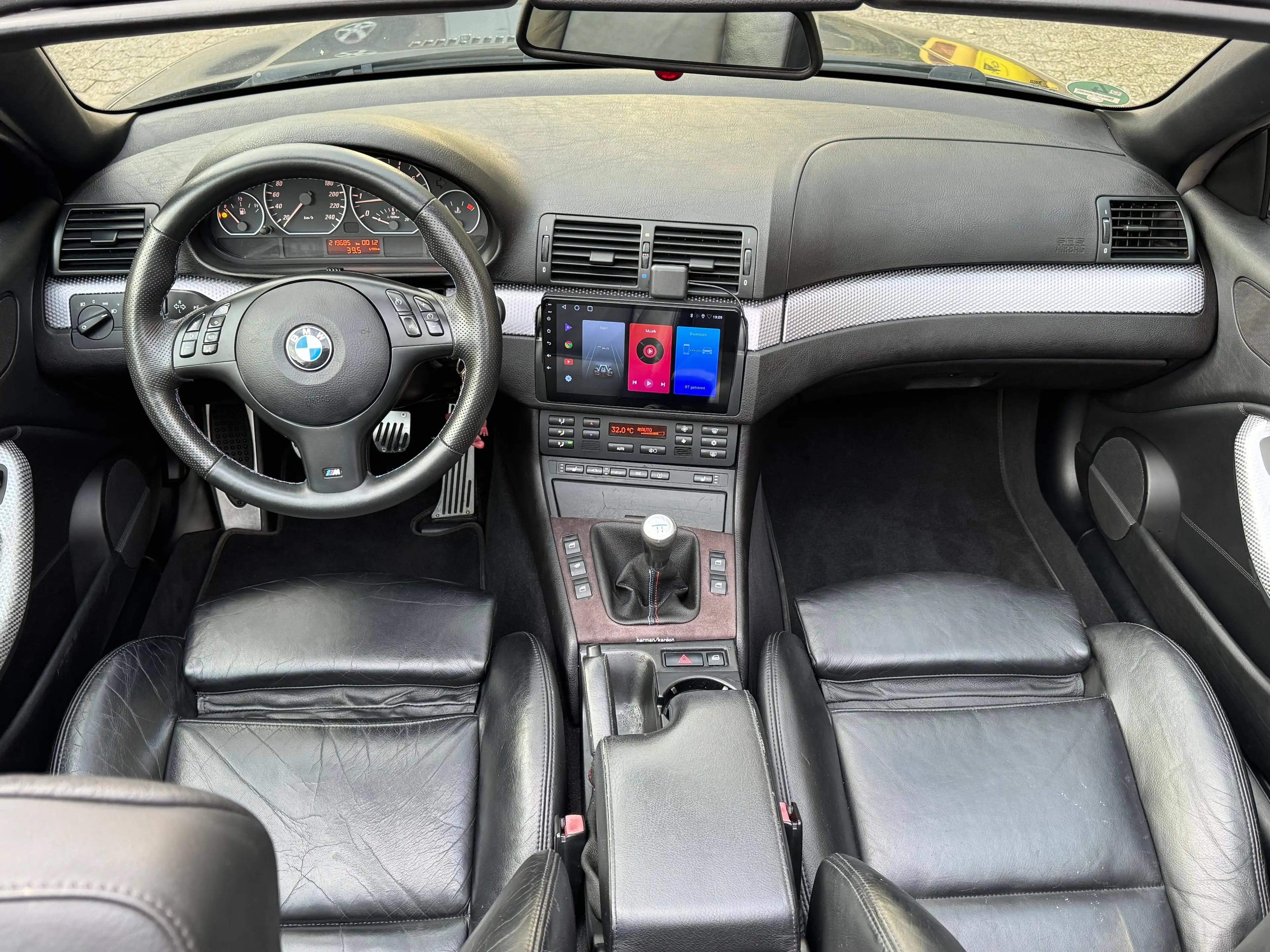 BMW 318 318 Ci Edition Sport * Cabrio * M-Paket * TÜV 08/27 * Xenon * Multilenkrad * Android-Radio — photo 13