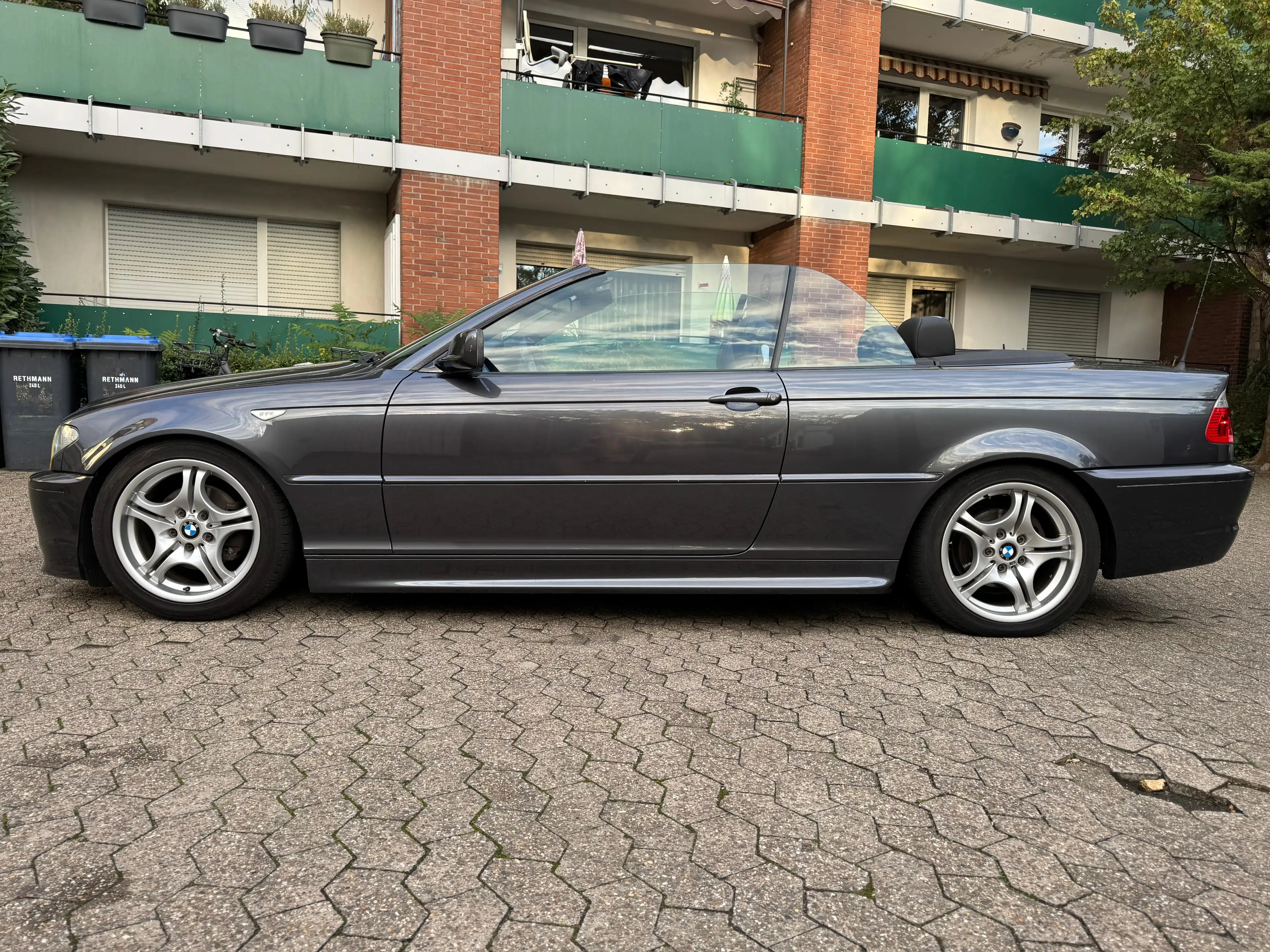 BMW 318 318 Ci Edition Sport * Cabrio * M-Paket * TÜV 08/27 * Xenon * Multilenkrad * Android-Radio — photo 8