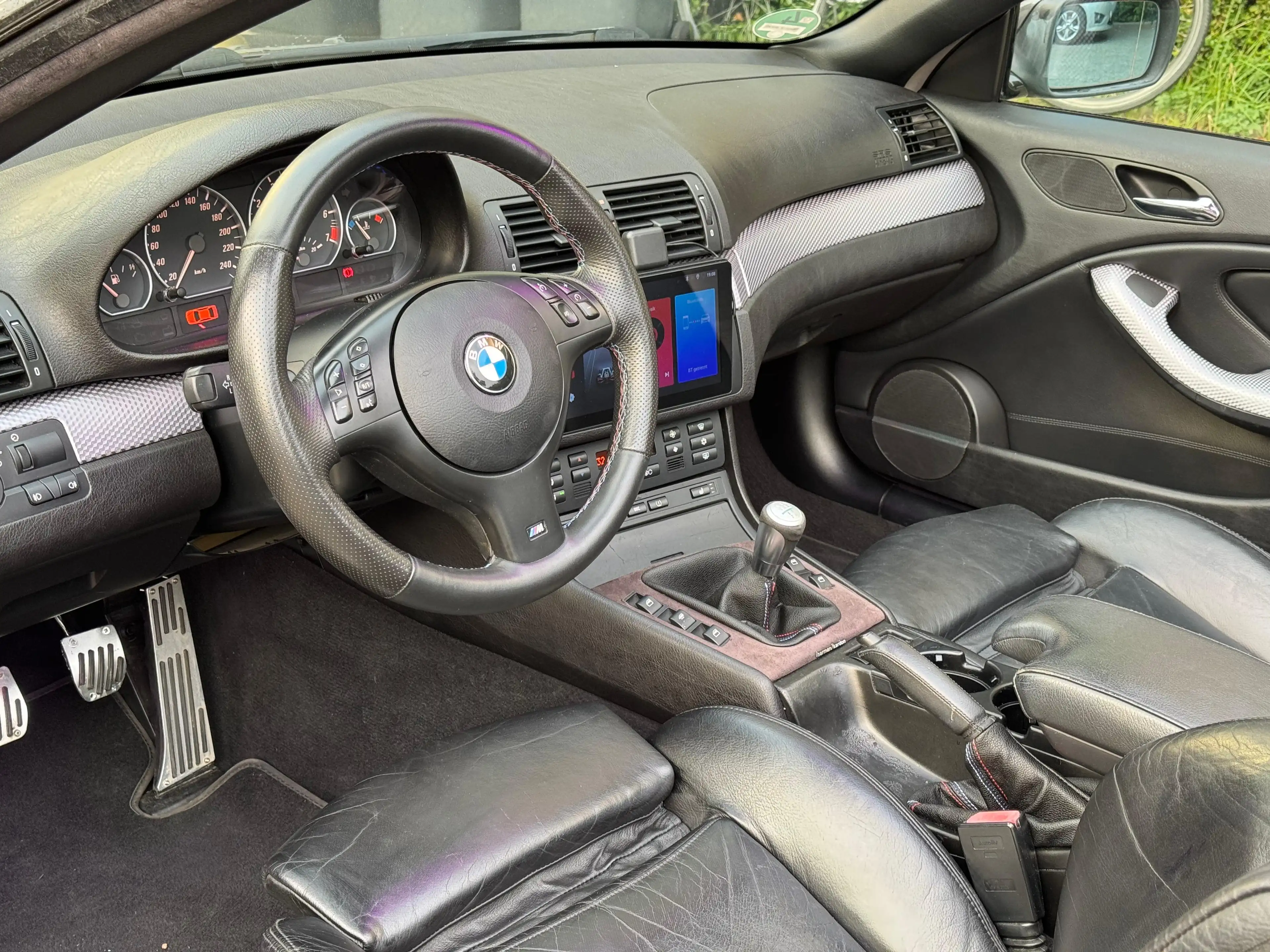 BMW 318 318 Ci Edition Sport * Cabrio * M-Paket * TÜV 08/27 * Xenon * Multilenkrad * Android-Radio — photo 10