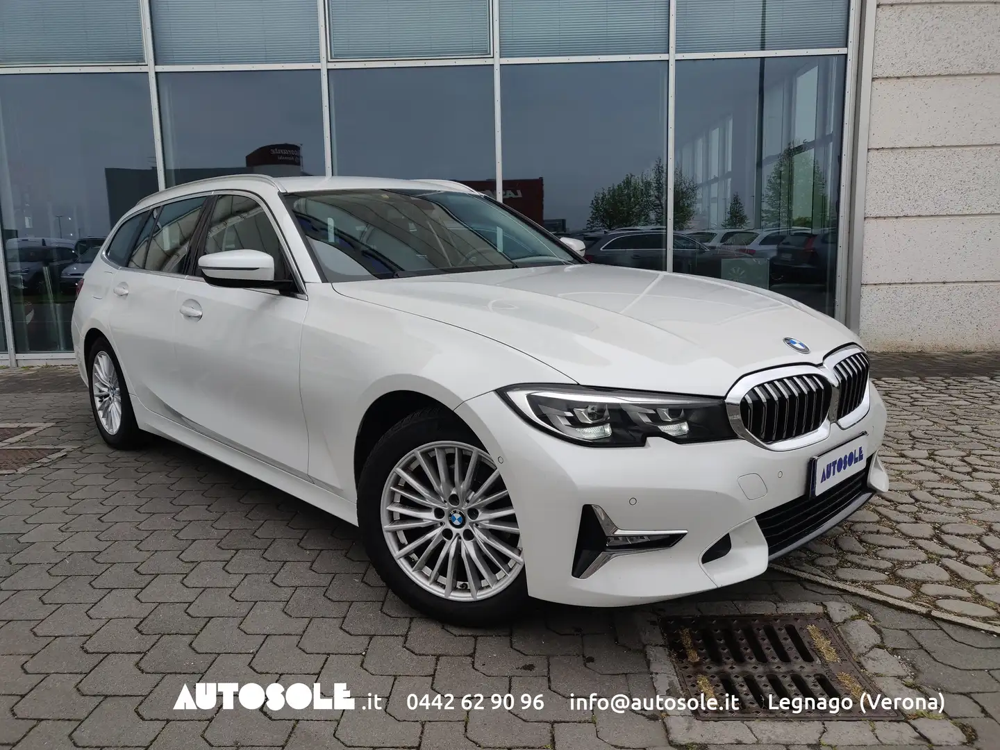 BMW 318 318D Touring Luxury Automatica Bianco - 1