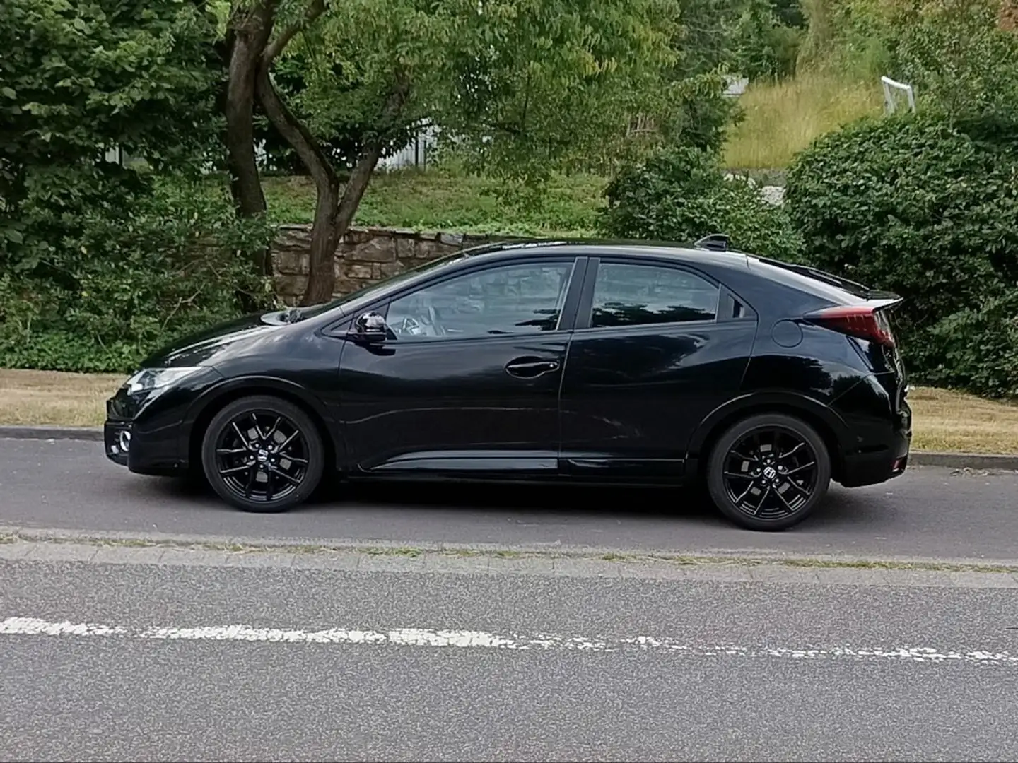 Honda Civic Civic 1.4 i-VTEC Edition X Чёрный - 1