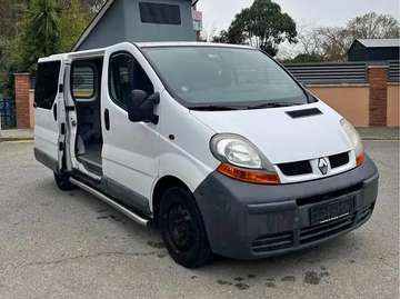 Trafic 1.9DCi Combi6 27 Corto Normal 80