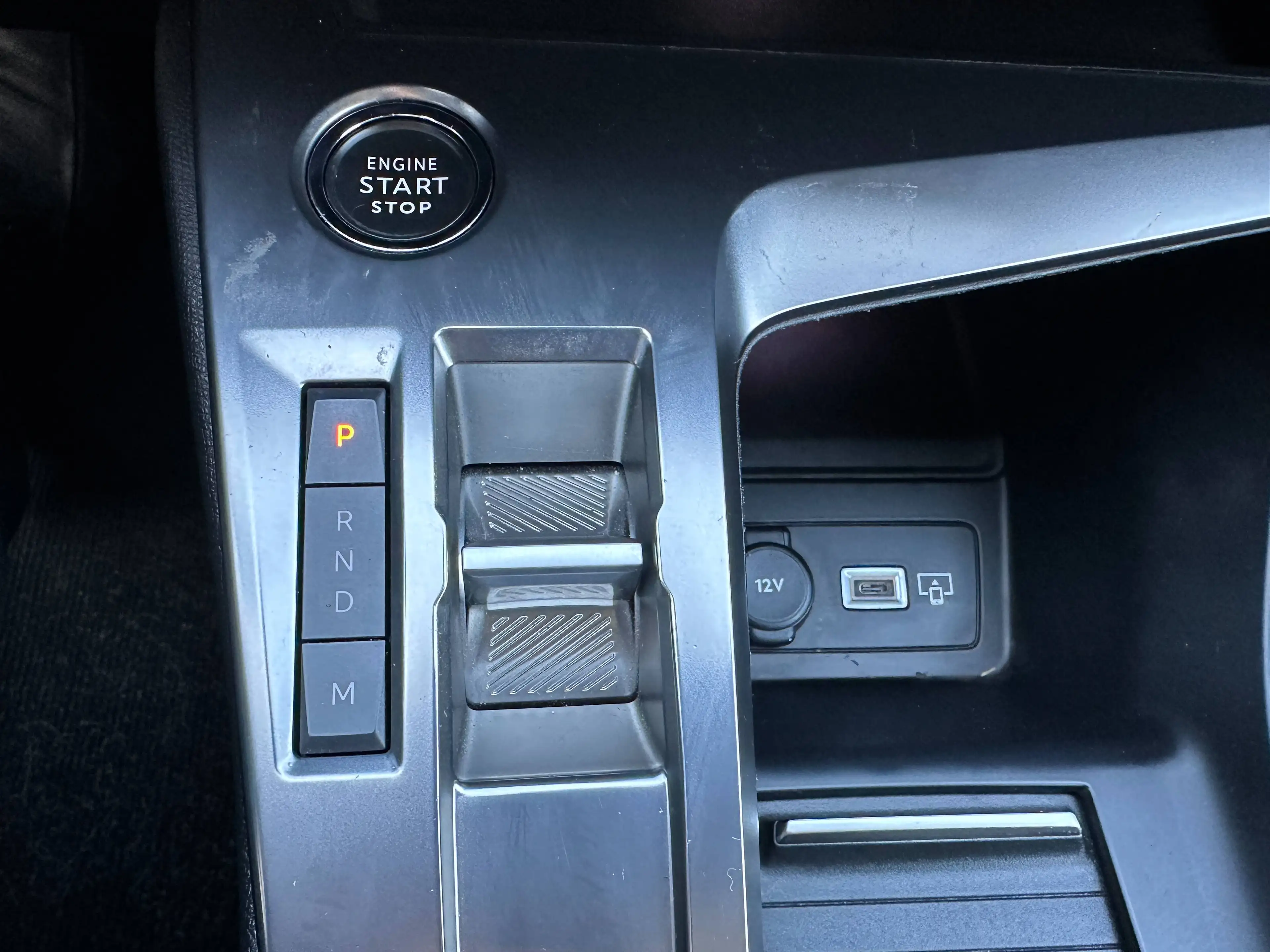 Peugeot 308 SW*AUTOMATIK*Navi*LED-Scheinw.*Parkpilot*Tempo*SR+WR — photo 11