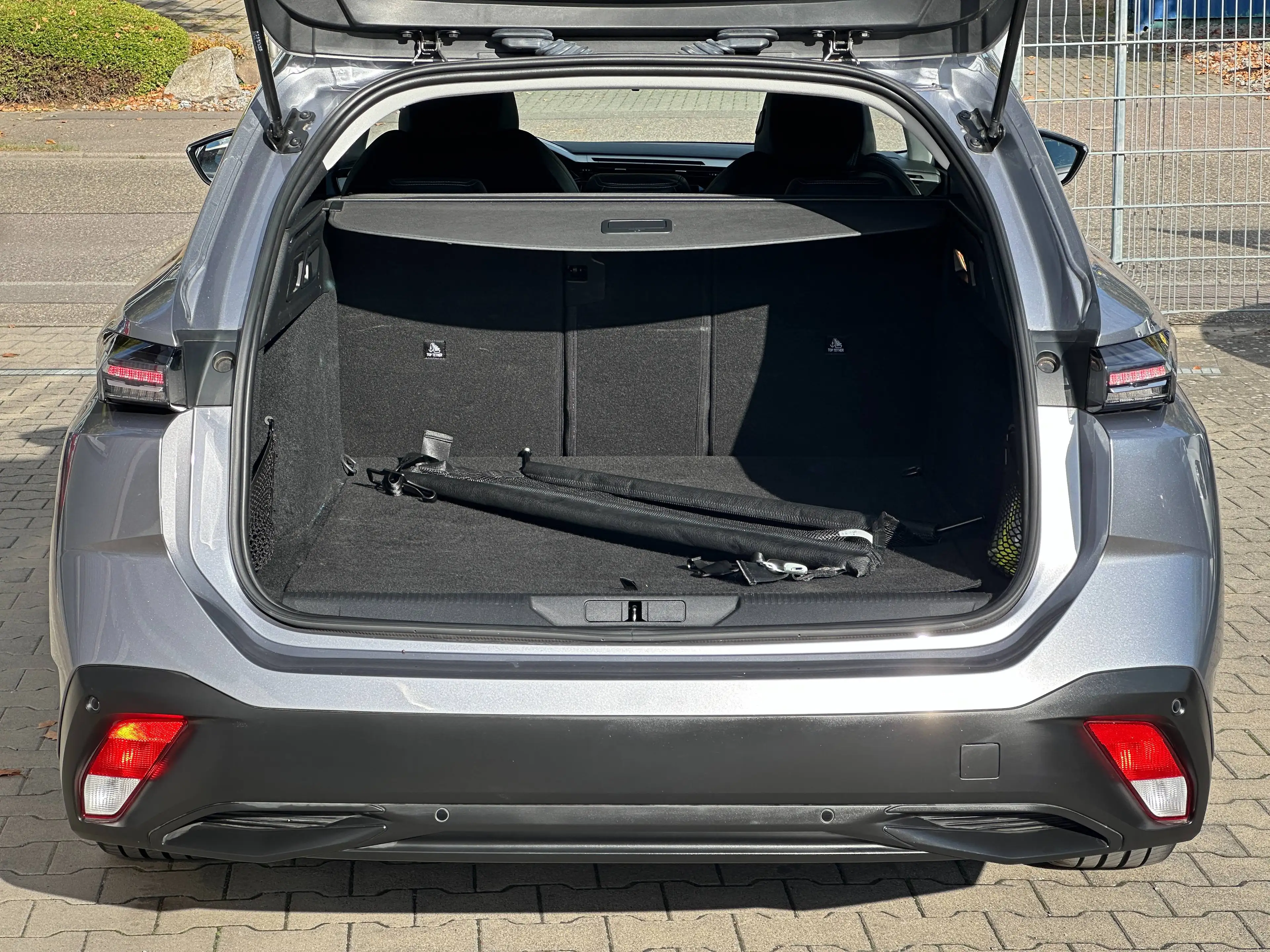Peugeot 308 SW*AUTOMATIK*Navi*LED-Scheinw.*Parkpilot*Tempo*SR+WR — photo 5