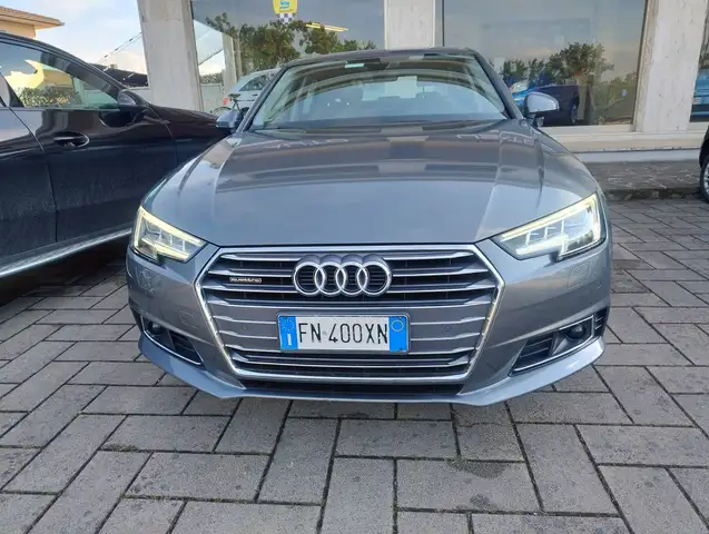 Audi A4 Berlina 40 2.0 tdi Business Sport quattro 190cv s-tronic my16