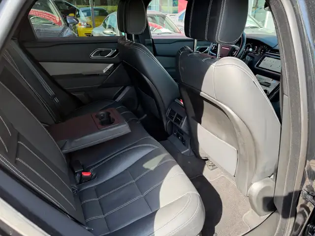 Land Rover Range Rover Velar view 20