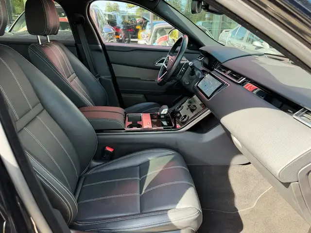 Land Rover Range Rover Velar view 22