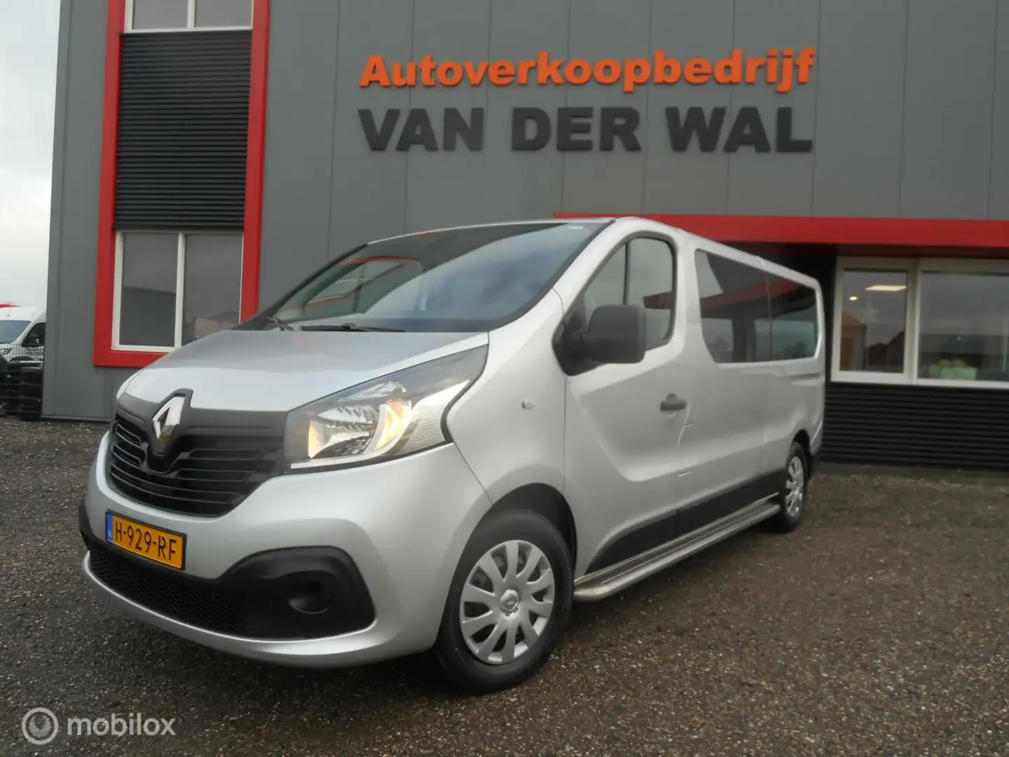 Renault Trafic Passenger 1.6 dCi MARGE/8 PERSOONS/AIRCO/CRUISECON Grijs - 1