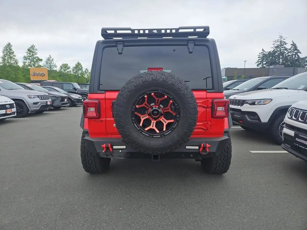 Jeep Wrangler photo Jeep Wrangler