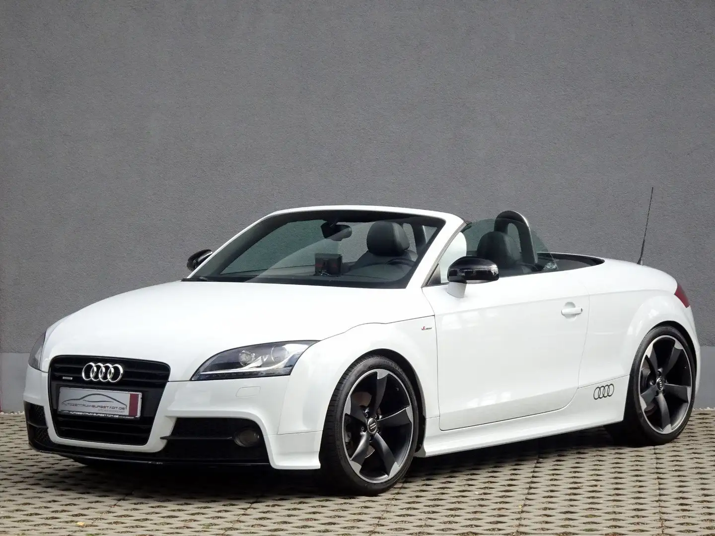 Audi TT 2.0 TDI Roadster quattro S line Competition Blanc - 1