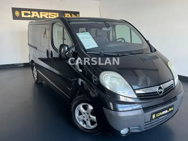 2012 Opel Vivaro in Black for sale