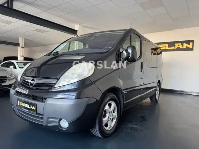 Opel Vivaro view 7