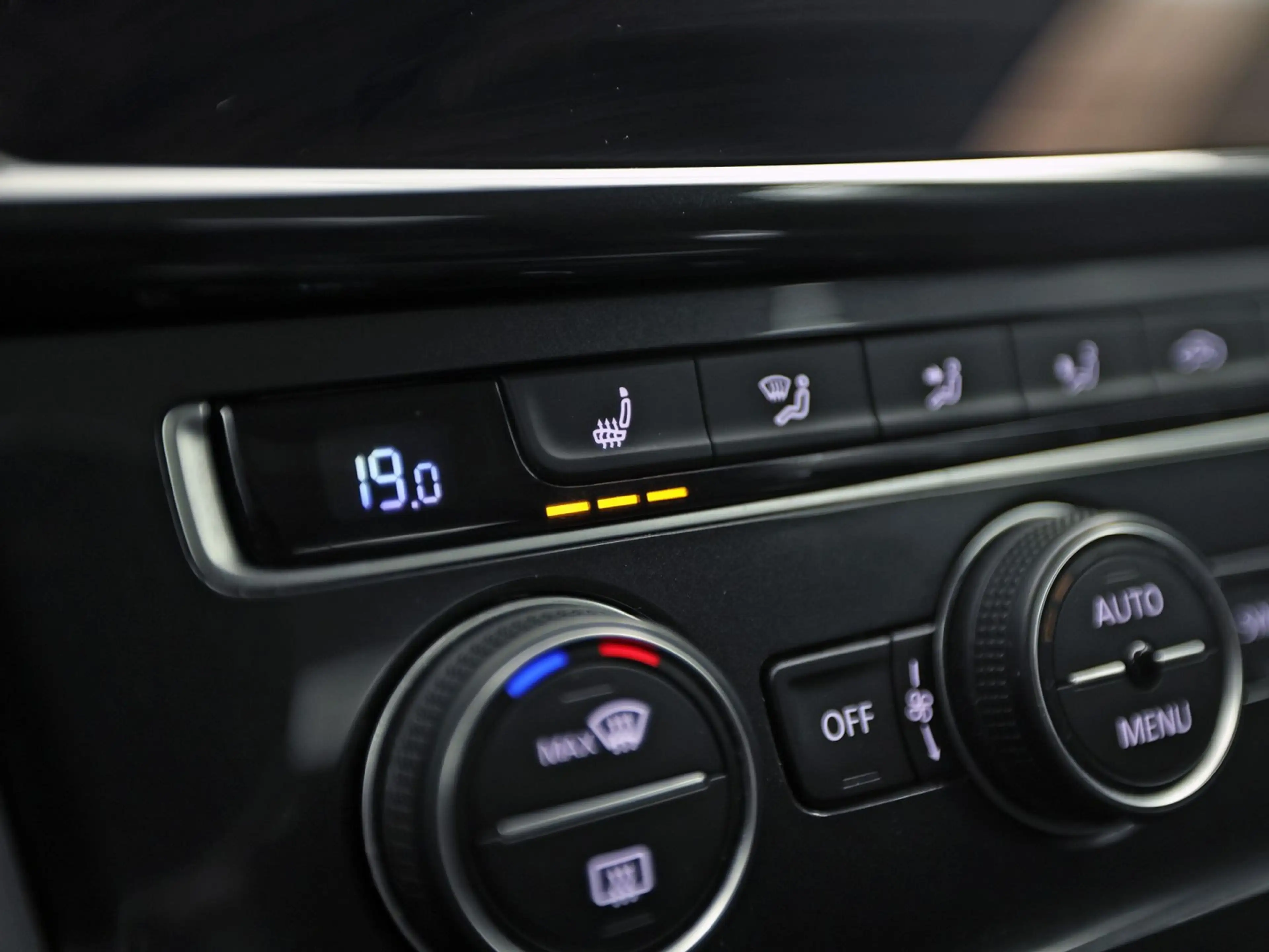 Volkswagen e-Golf E-DITION Automaat (SOH 91,3%, APPLE CARPLAY, GROOT — photo 10