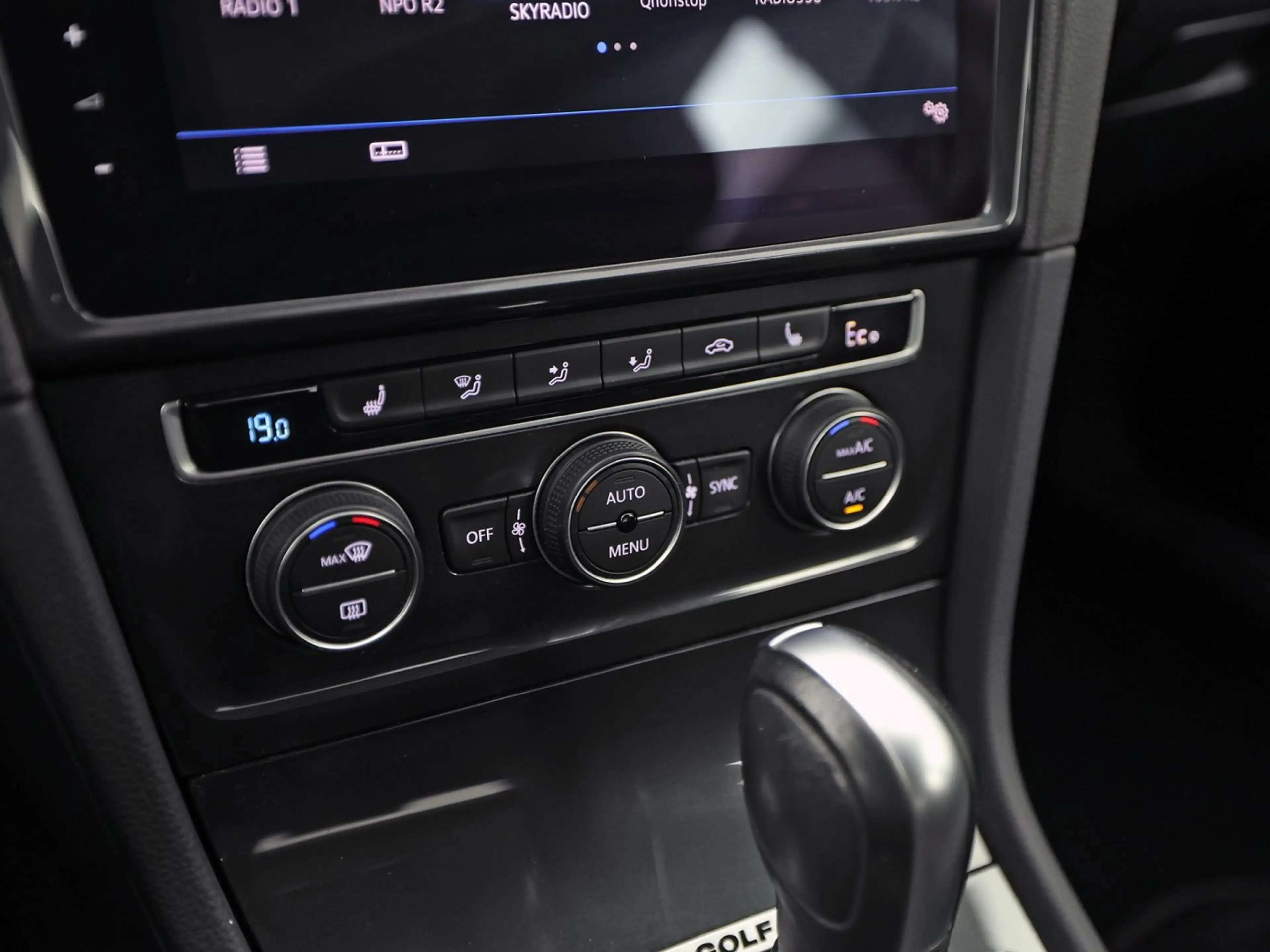 Volkswagen e-Golf E-DITION Automaat (SOH 91,3%, APPLE CARPLAY, GROOT — photo 9