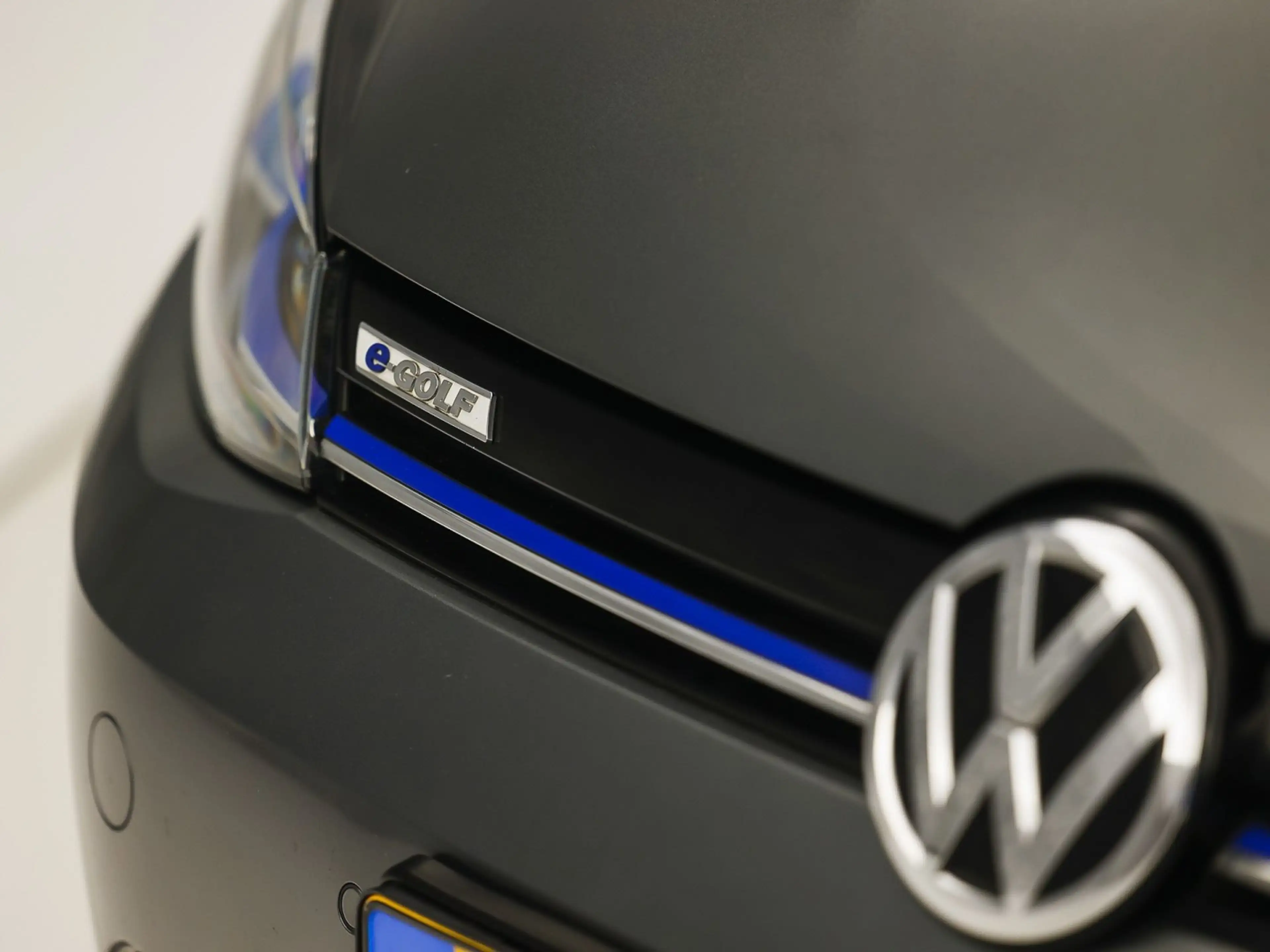 Volkswagen e-Golf E-DITION Automaat (SOH 91,3%, APPLE CARPLAY, GROOT — photo 28