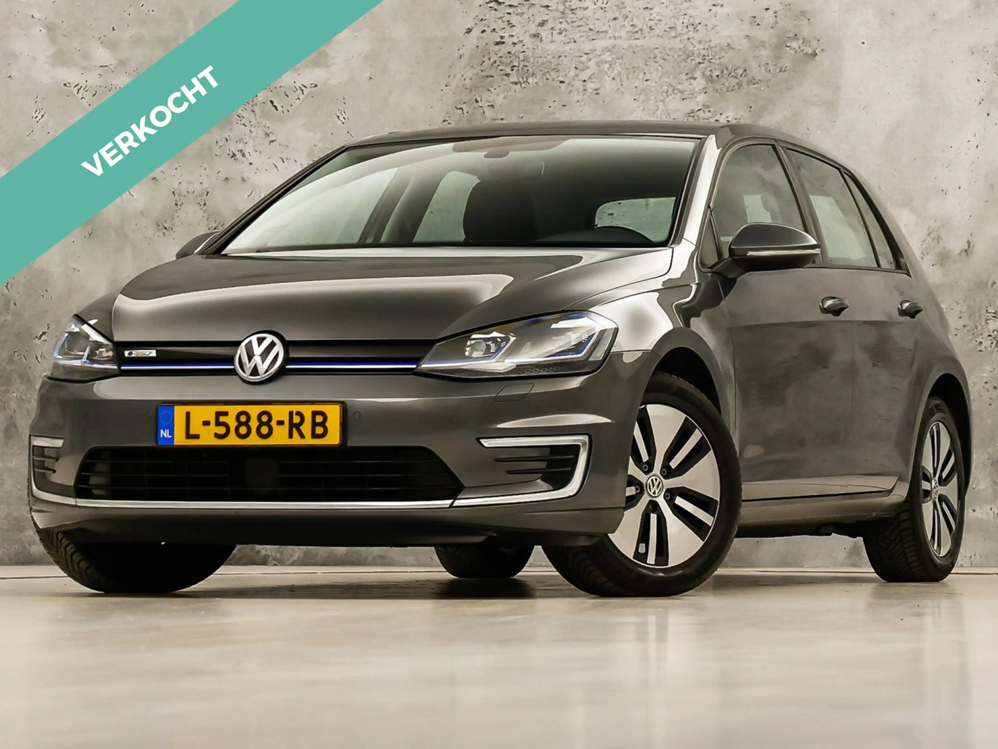 Volkswagen e-Golf E-DITION Automaat (SOH 91,3%, APPLE CARPLAY, GROOT