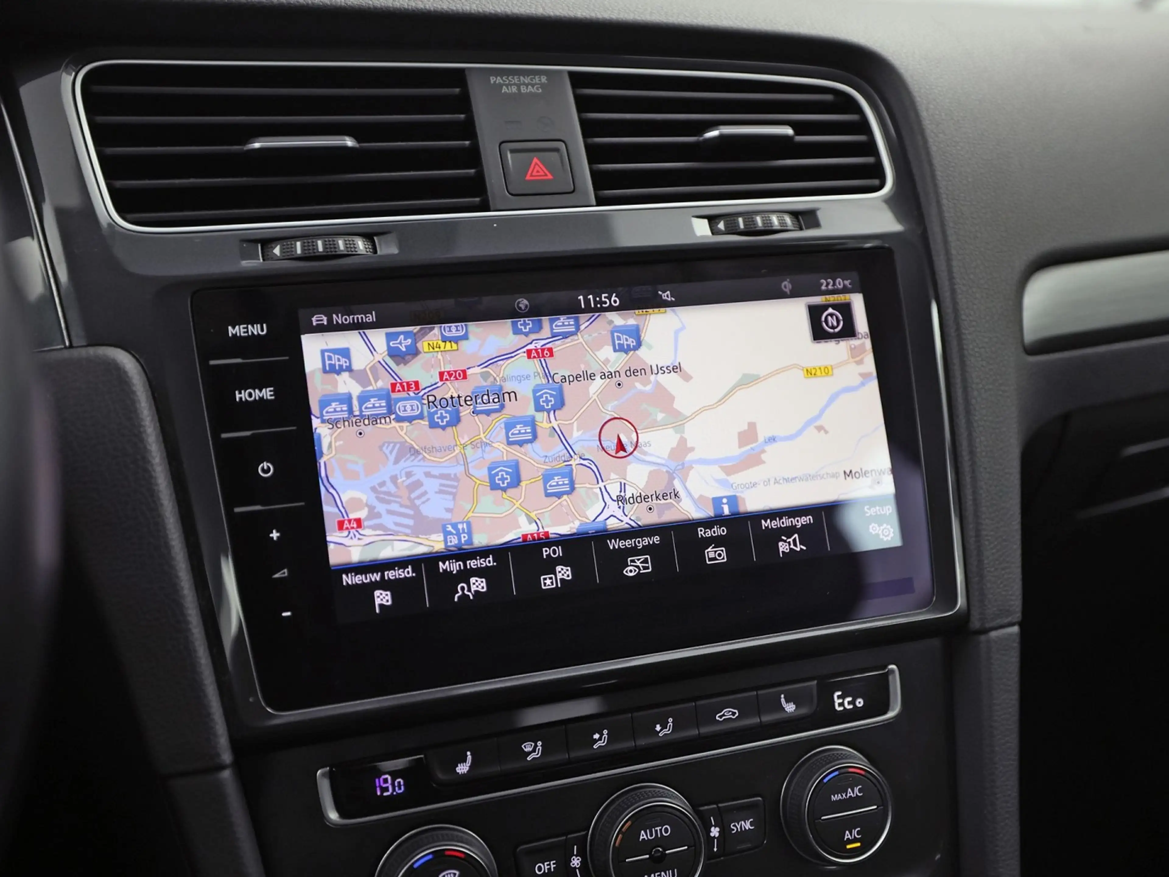 Volkswagen e-Golf E-DITION Automaat (SOH 91,3%, APPLE CARPLAY, GROOT — photo 8