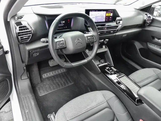 Citroen C4 view 5