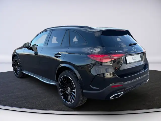 Mercedes-Benz GLC 200 d 4MATIC Off-Roader Ansicht 4