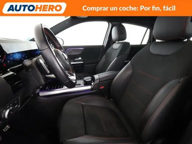 Mercedes-Benz Gla view 11