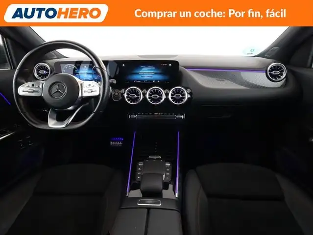 Mercedes-Benz Gla view 13
