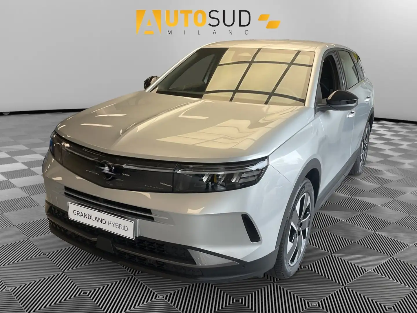 Opel Grandland Nuovo Edition 136CV EDCT Srebrny - 1