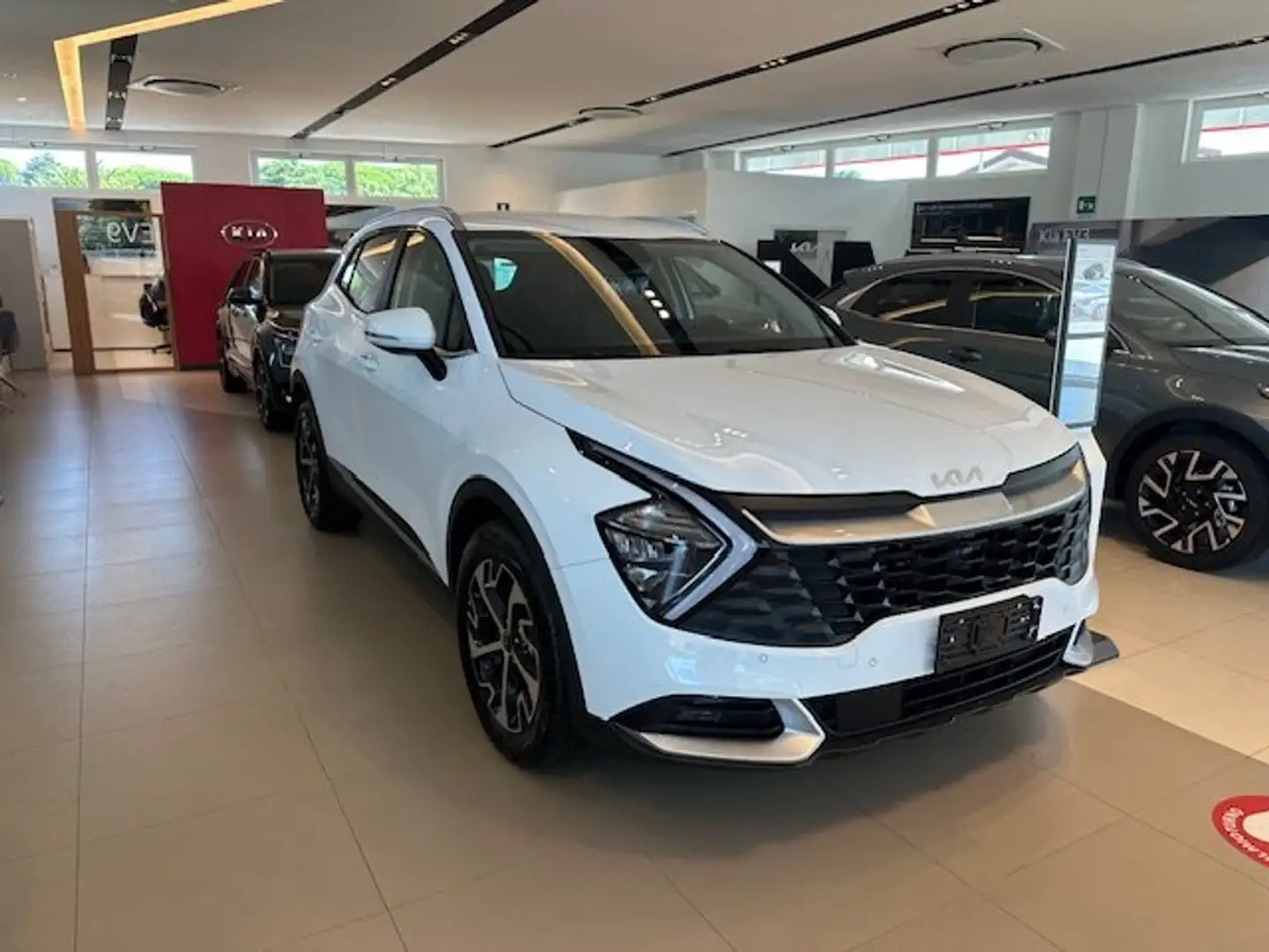 Kia Sportage Sportage 1.6 tgdi hev Style auto Bianco - 2