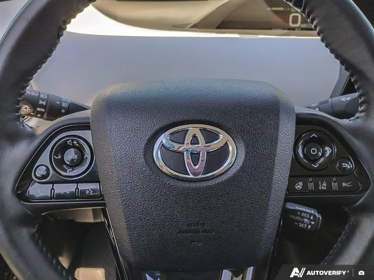 Toyota Prius Prime снимка Toyota Prius Prime