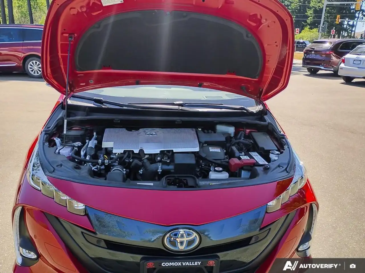 Toyota Prius Prime снимка Toyota Prius Prime