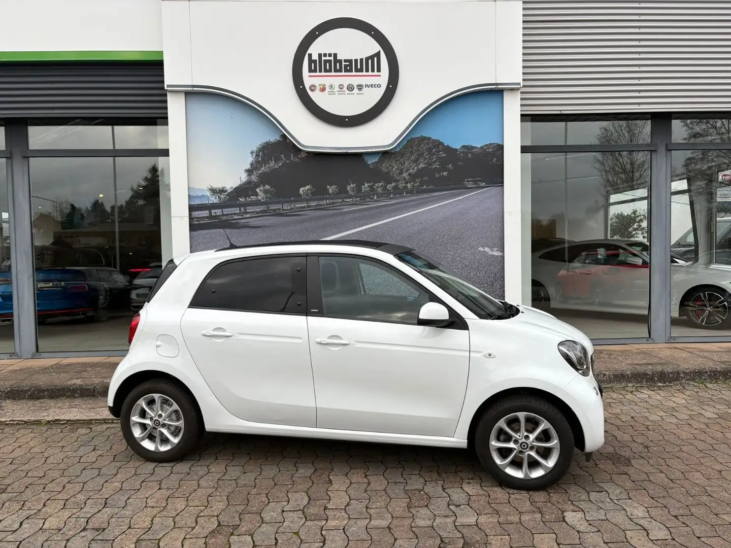 smart forFour Passion Klimaaut. Tempomat Faltdach Blanc - 1