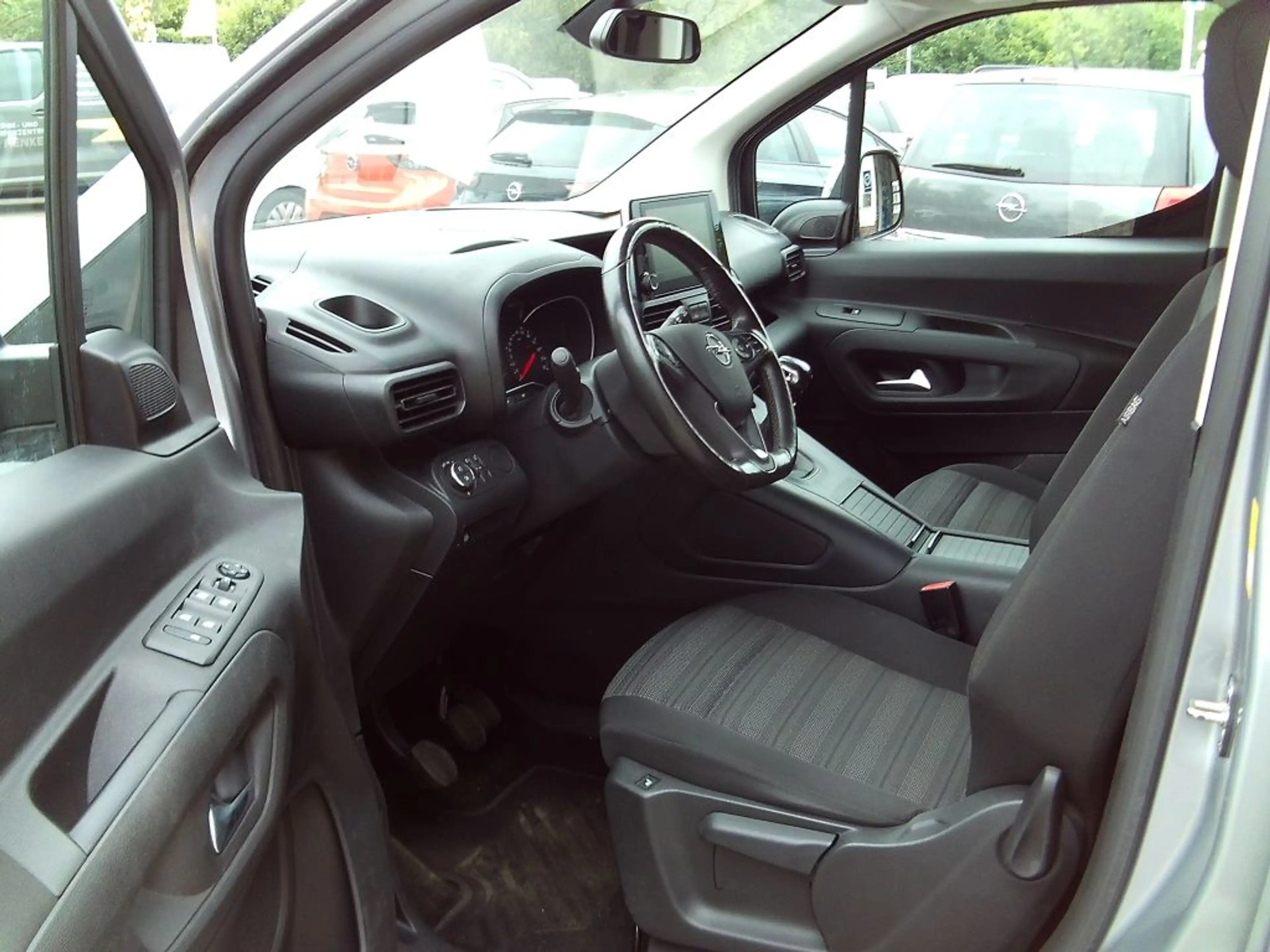 Opel Combo Life XL 1.5 D Start/Stop Innovation — photo 5