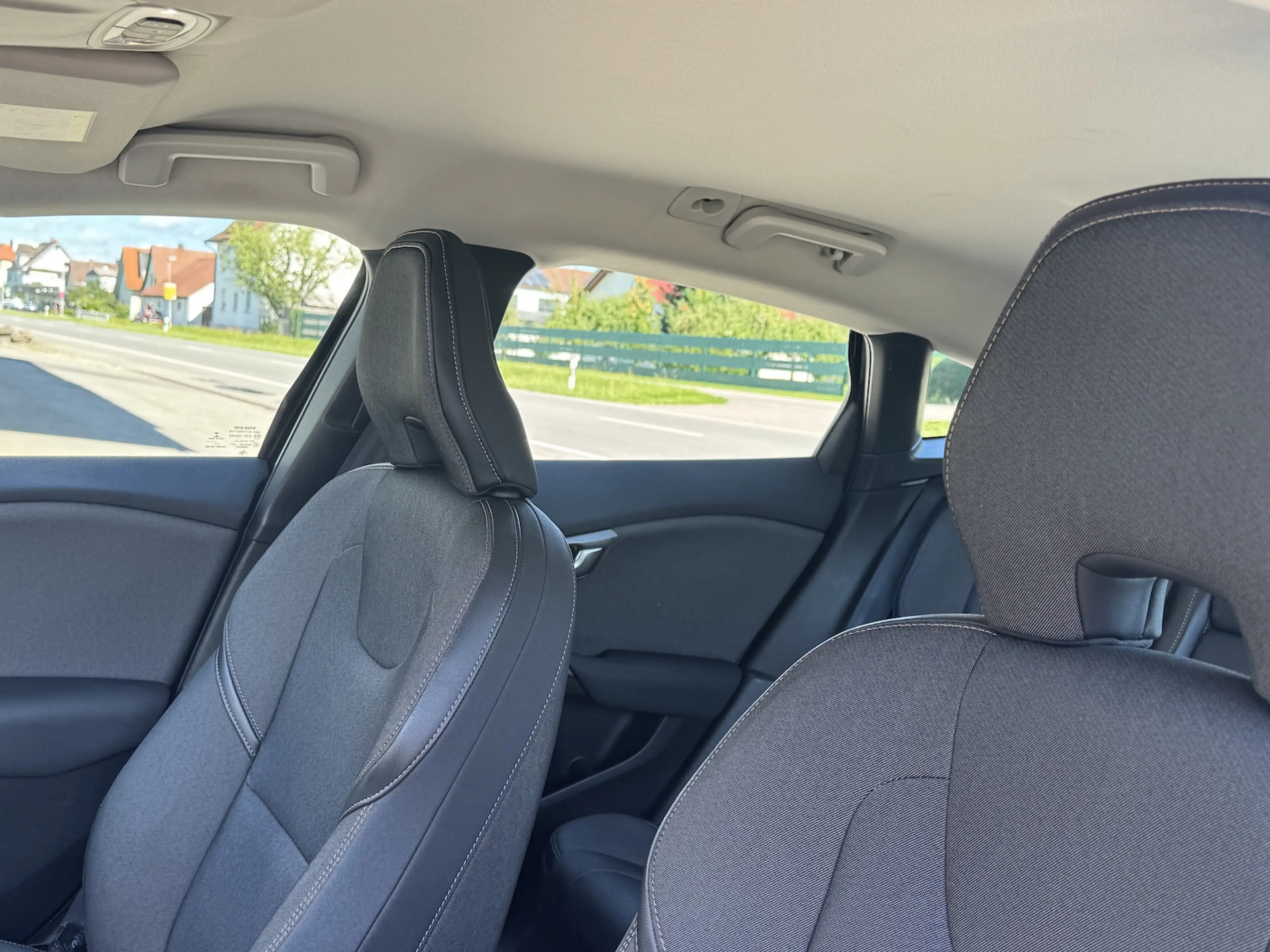 Volvo V40 Cross Country D3*CC*Navi*Klima*Sitzhzg*AHK — photo 8