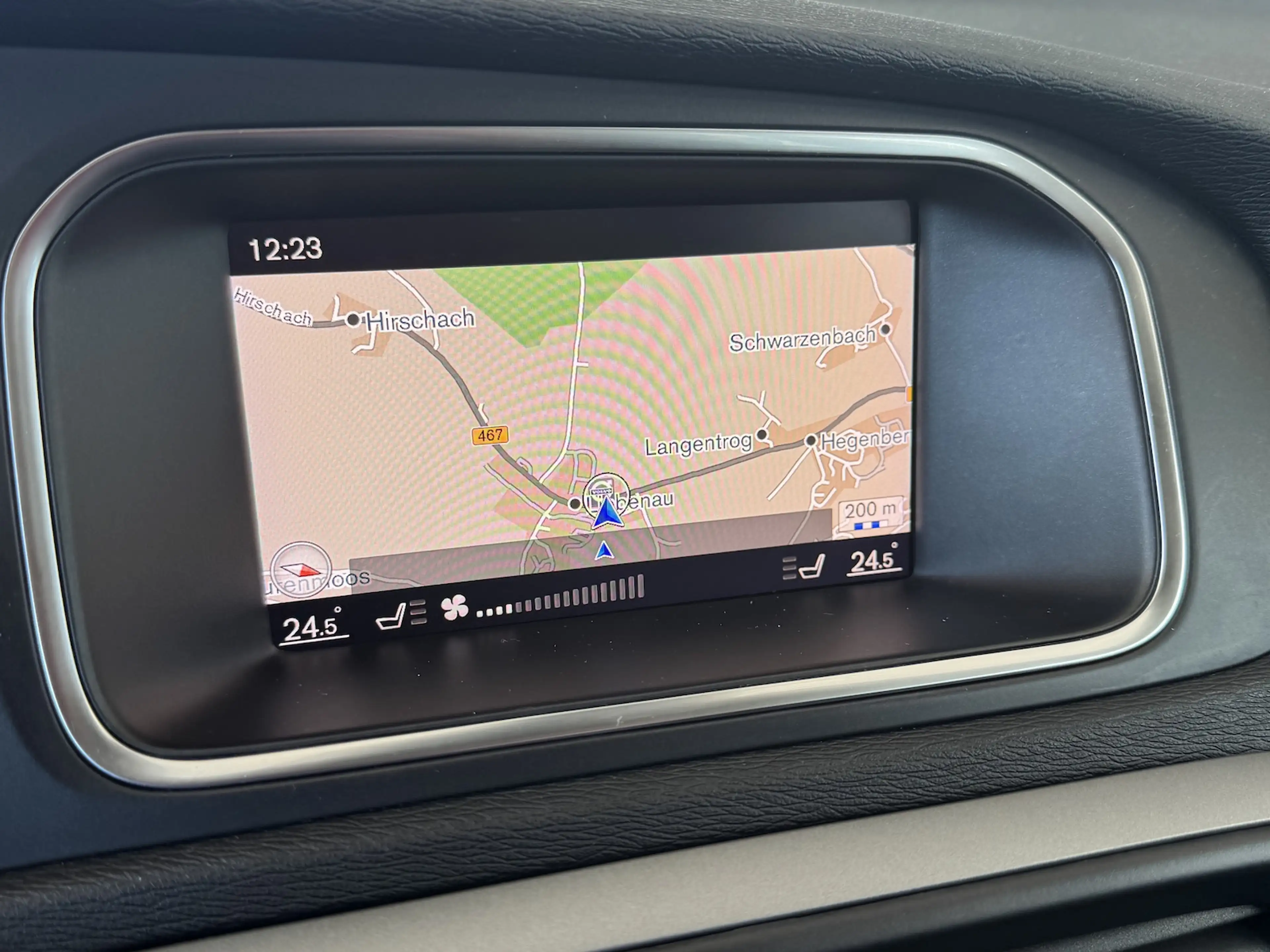 Volvo V40 Cross Country D3*CC*Navi*Klima*Sitzhzg*AHK — photo 12