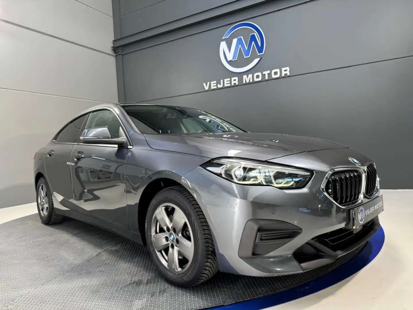 BMW 216 216dA Gran Coupé Gris - 1