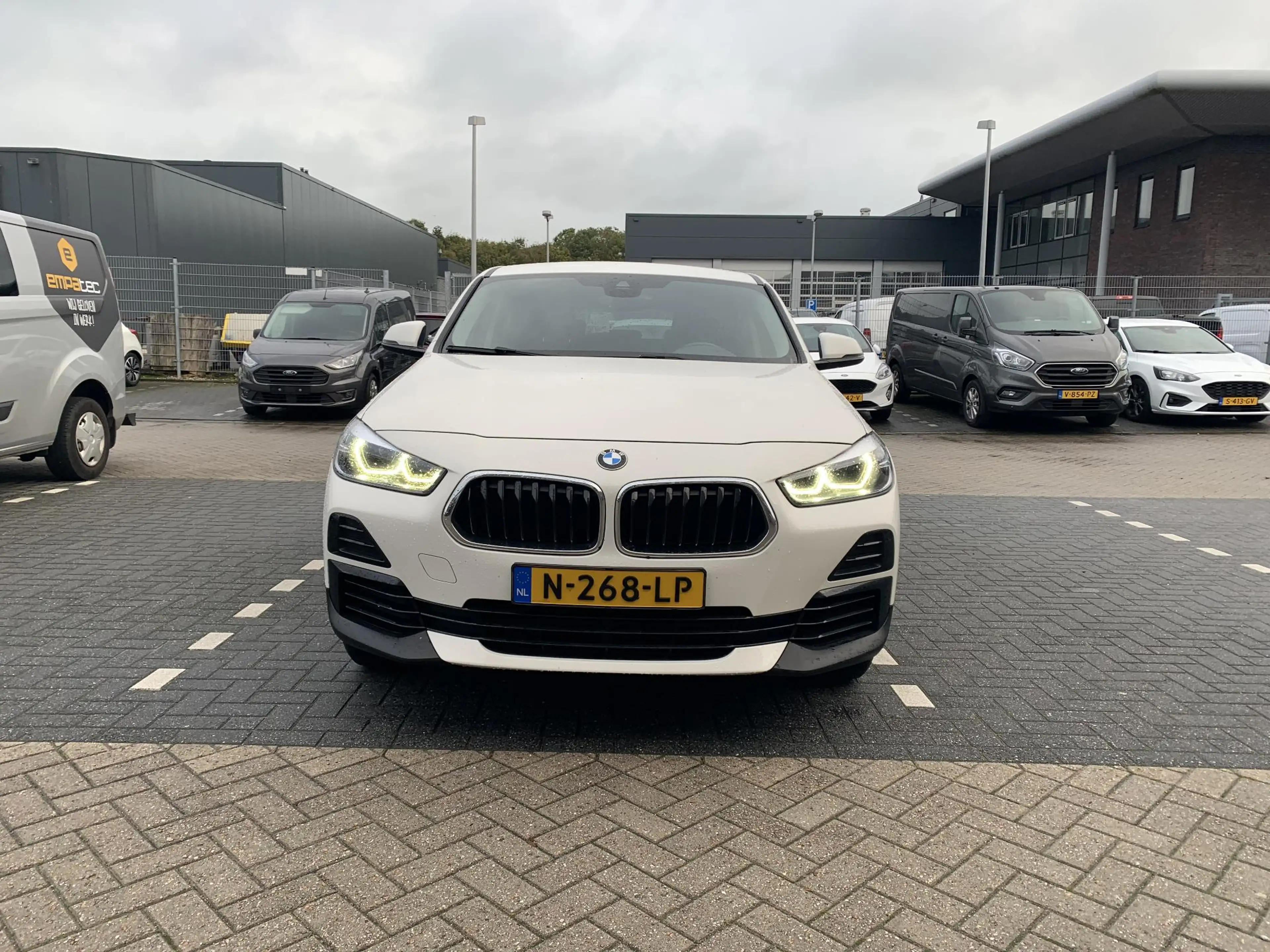 BMW X2 sDrive18i High Executive | Trekhaak | Stoelverwarm — photo 5
