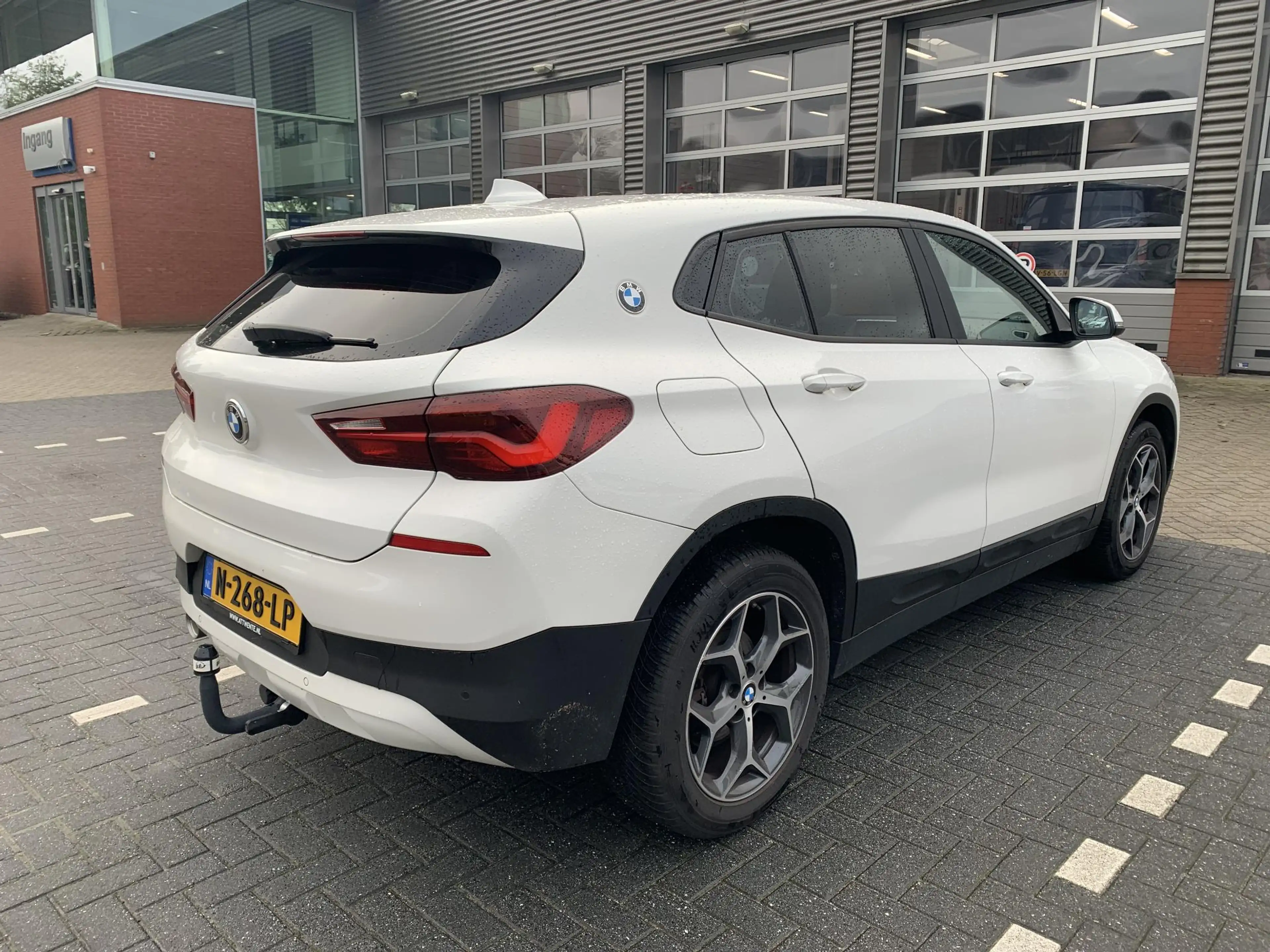 BMW X2 sDrive18i High Executive | Trekhaak | Stoelverwarm — photo 3