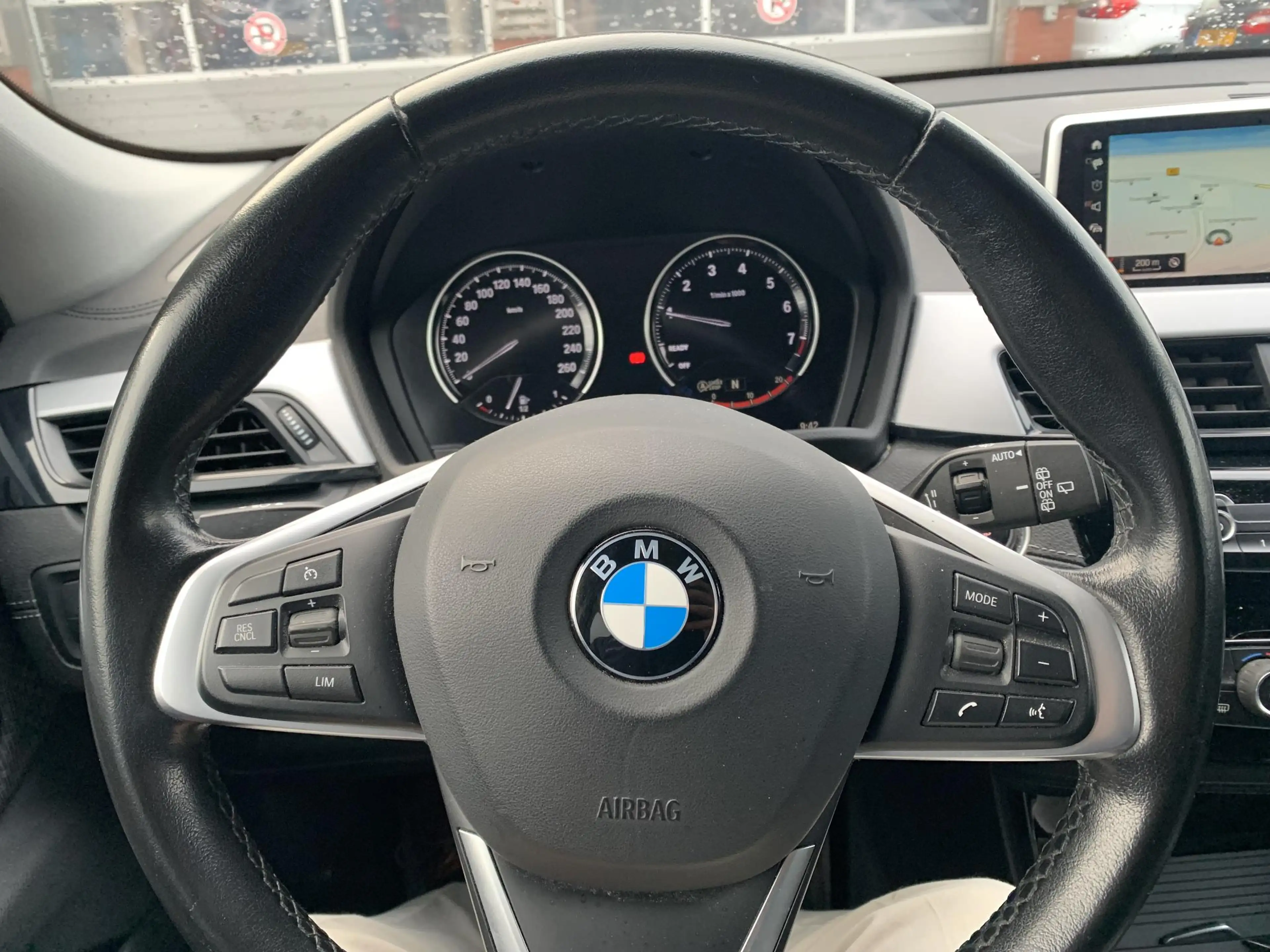 BMW X2 sDrive18i High Executive | Trekhaak | Stoelverwarm — photo 7