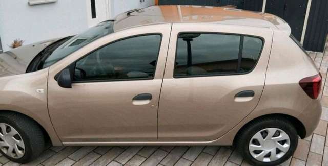 Imagine Dacia Sandero Sandero SCe 75 Essential