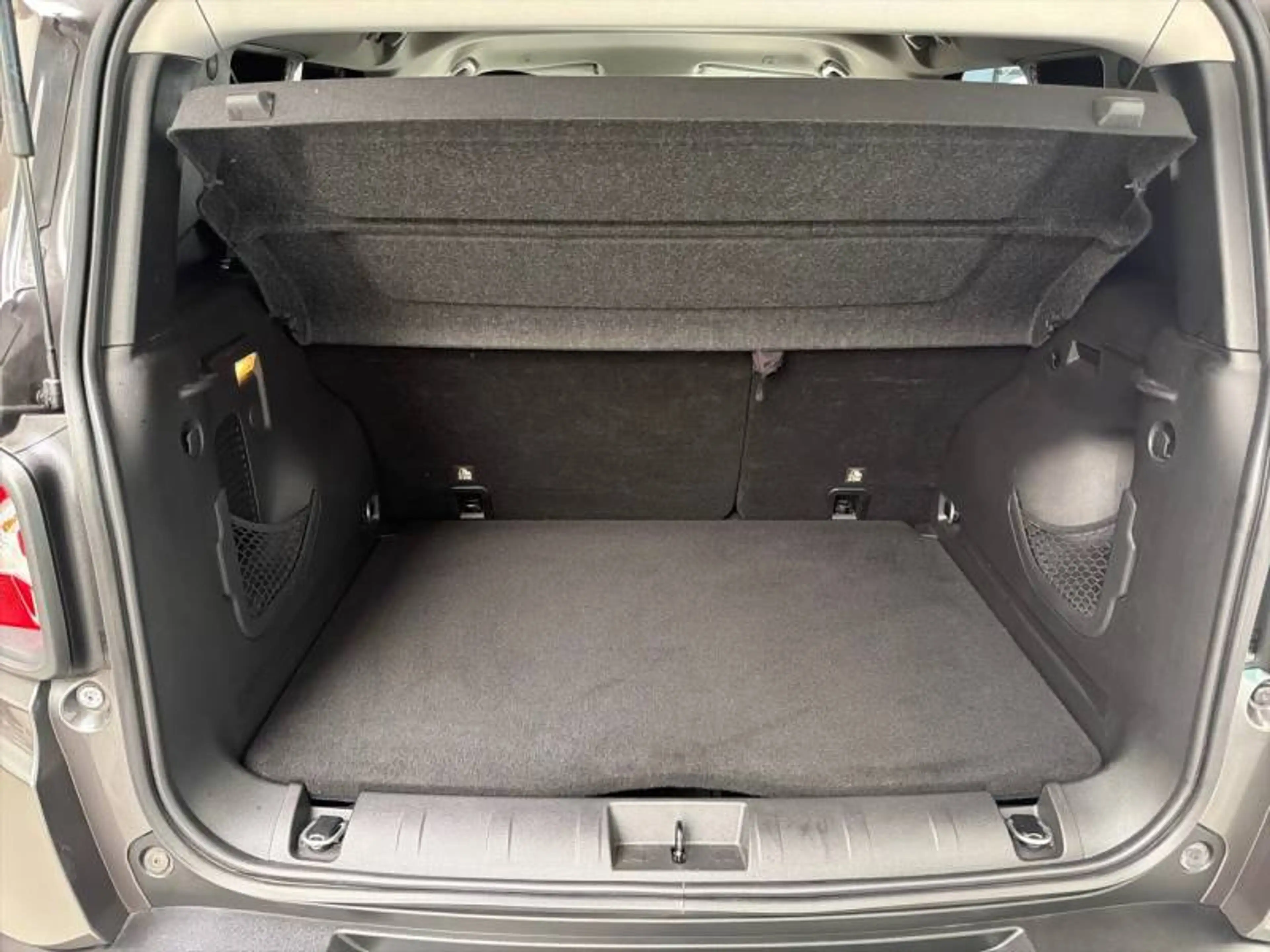 Jeep Renegade 1 1.3 T4 150 4x2 DDCT Downtown — photo 6