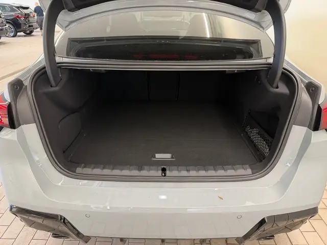 BMW 2 Series view 11