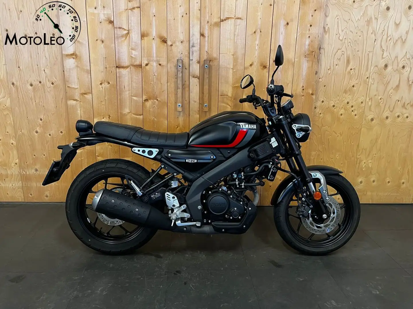 Yamaha XSR 125 Noir - 1