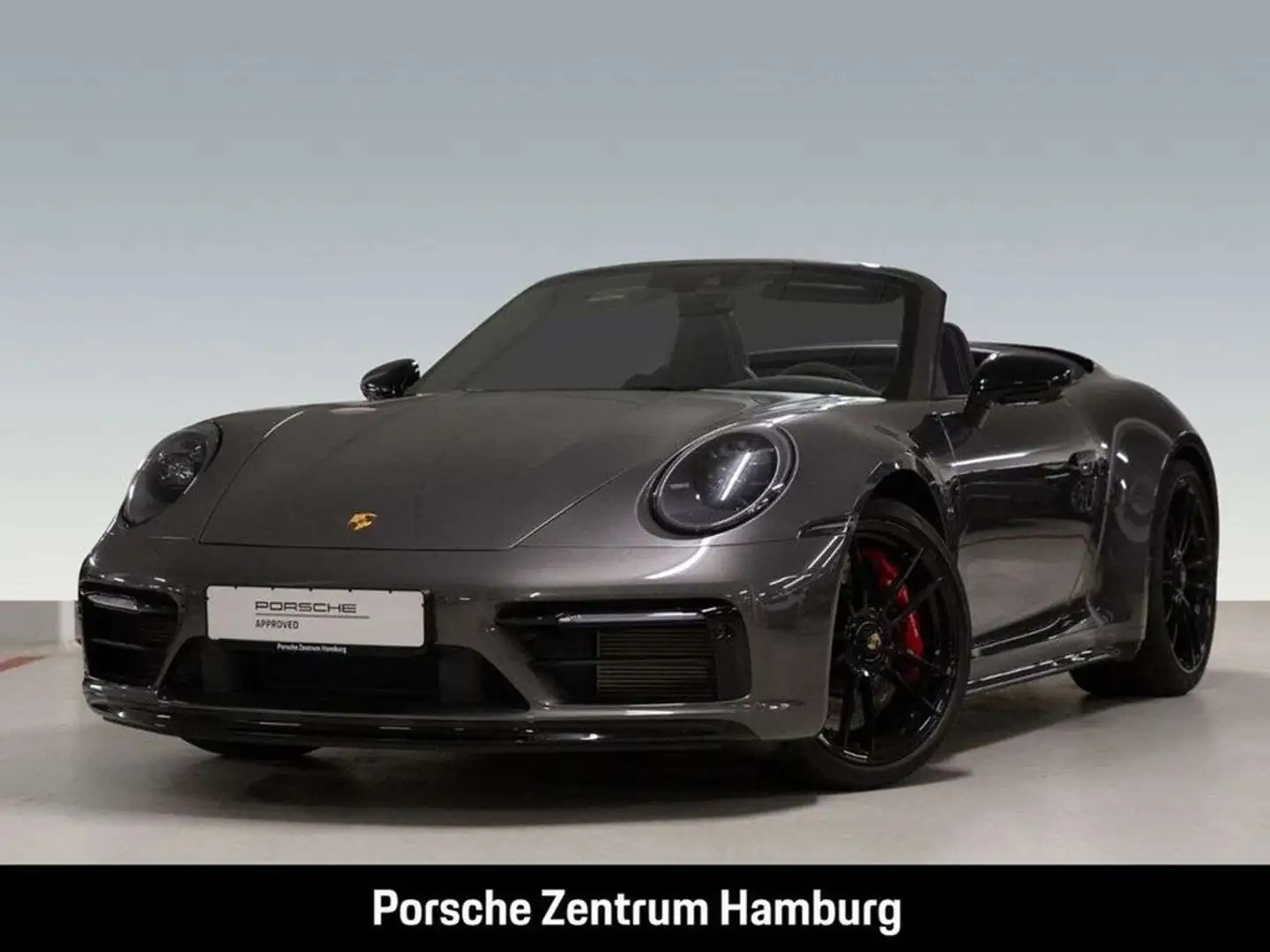 Porsche 992 Cabrio 4 GTS Negro - 1